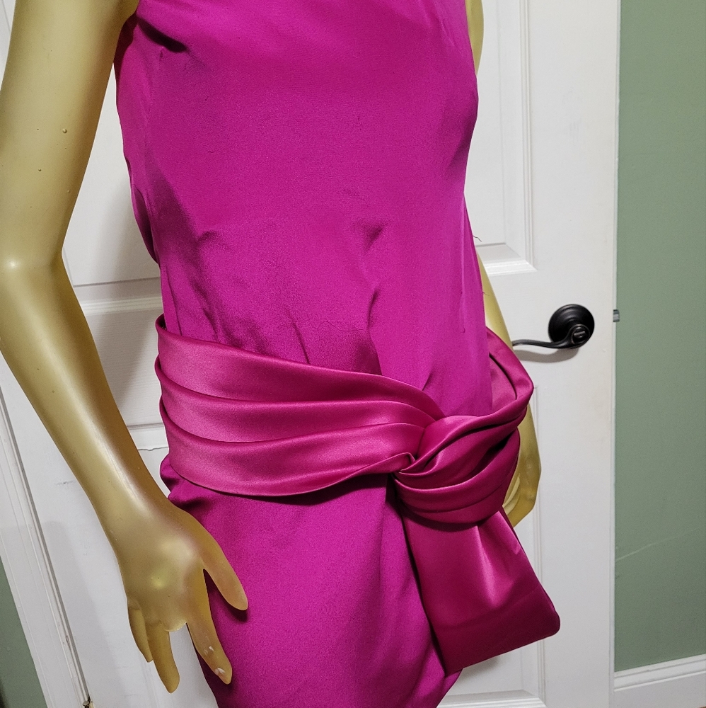 Marchesa Notte Fuschia cocktail dress 4